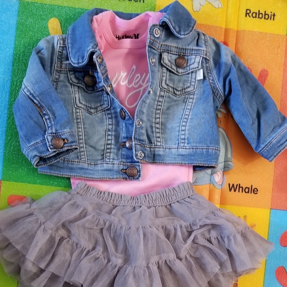Set of baby girls clothes 0-3 months